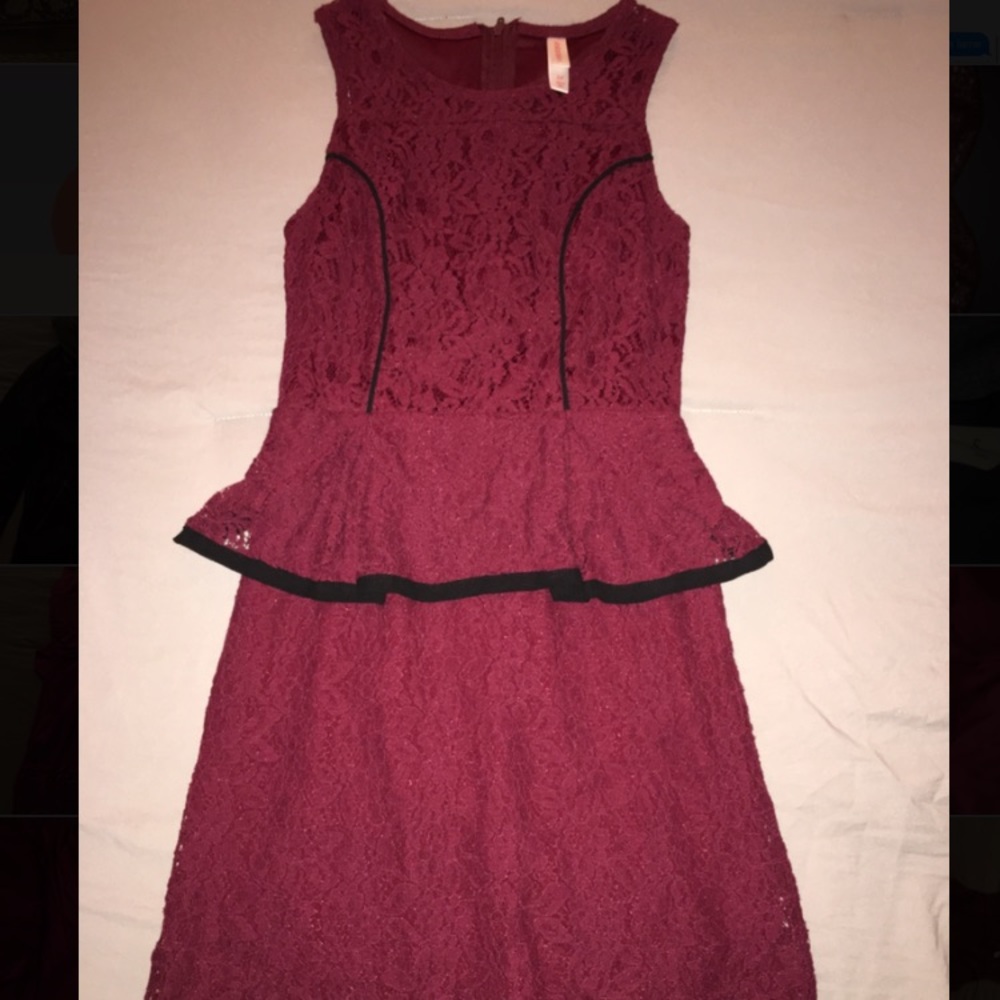 Formal lacy maroon dress